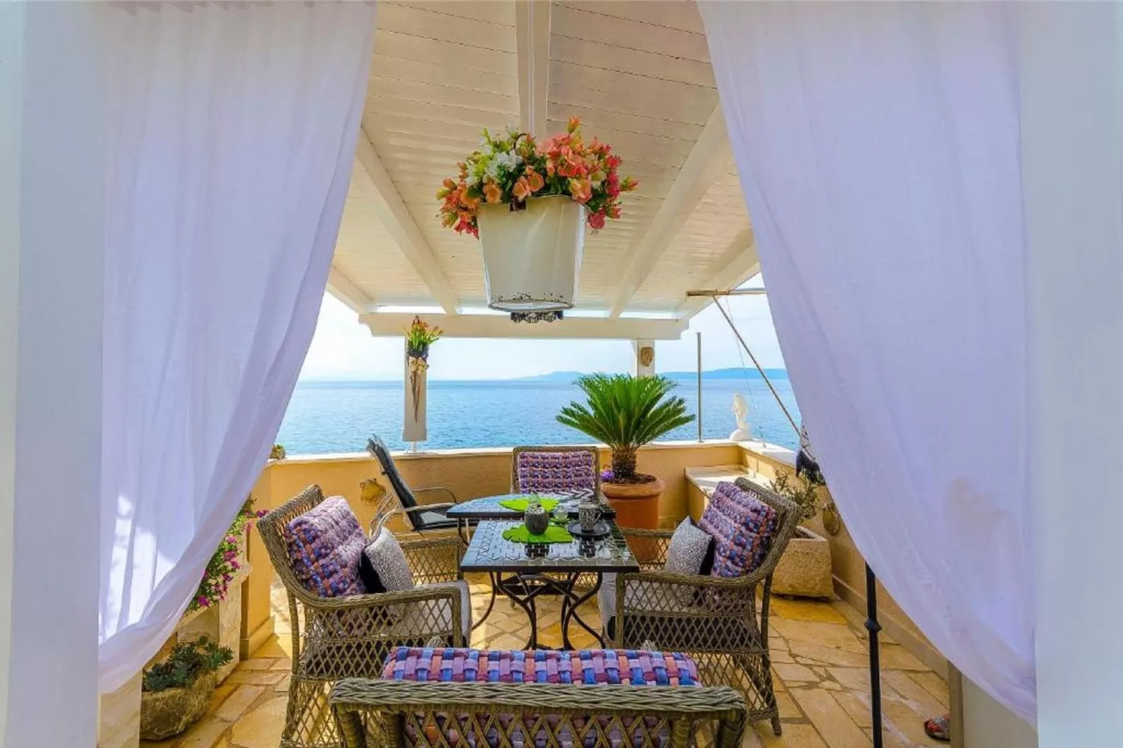 Apartments Nives -Standard Two Bedroom Apartment   (A1)-Terrasse / balcon