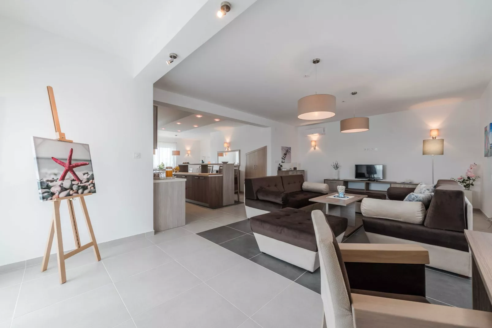 Luxury Escape with Swimming Pool & Modern Design - Comfort Four Bedroom Villa with Sea View and Private Pool ( Villa 7)-Salon