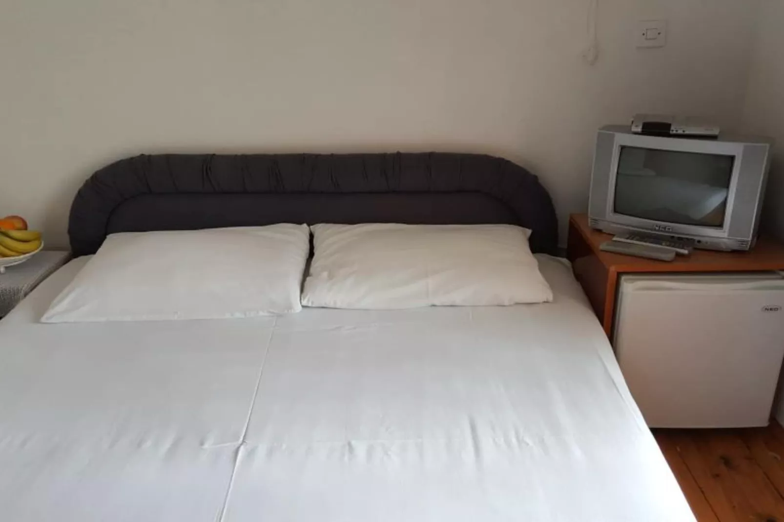 Comfortable Budva Rooms with Easy Access to Sveti Stefan - Double Room 2-Bedroom