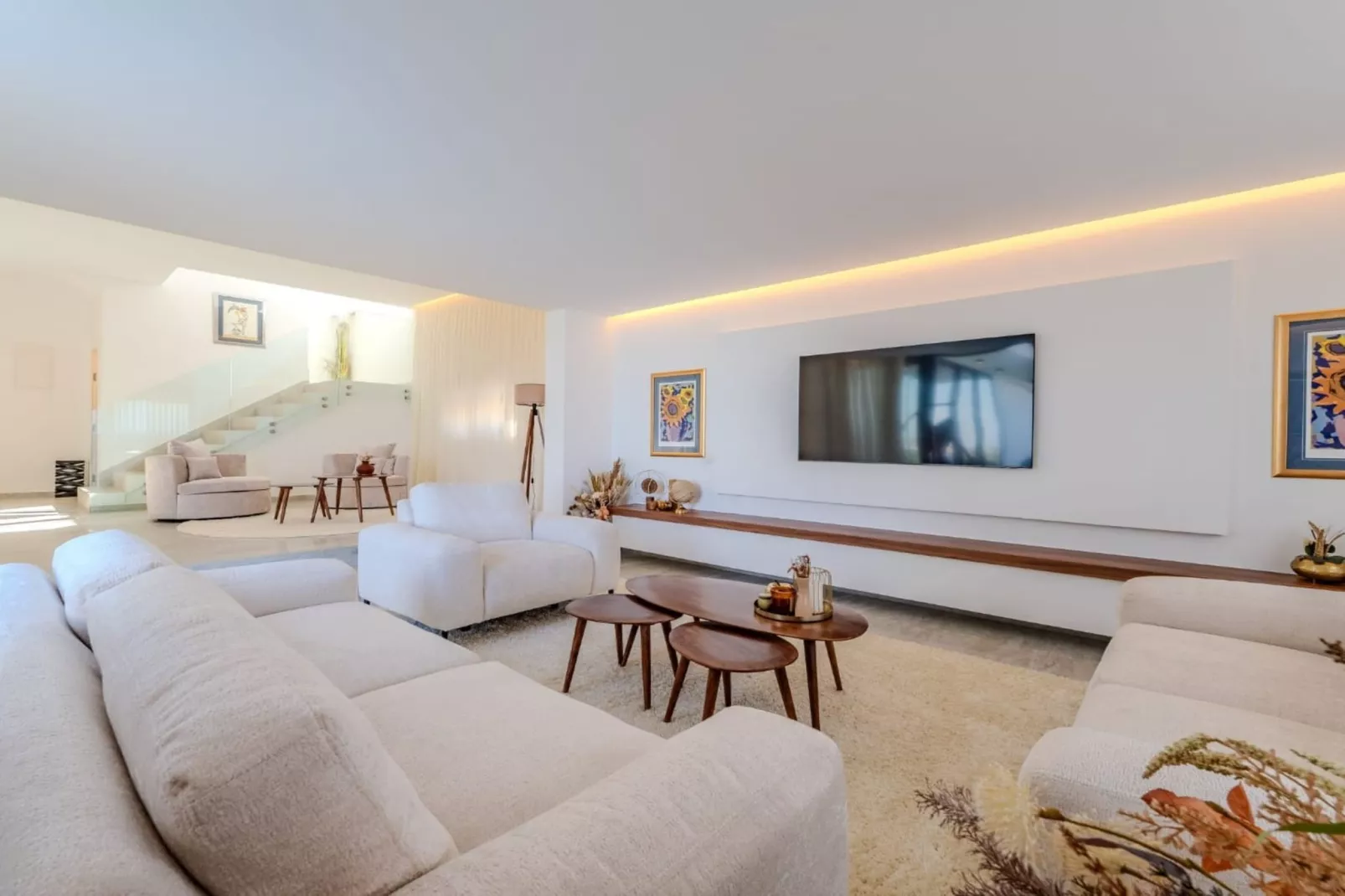 Holiday Home Good Life-Living room