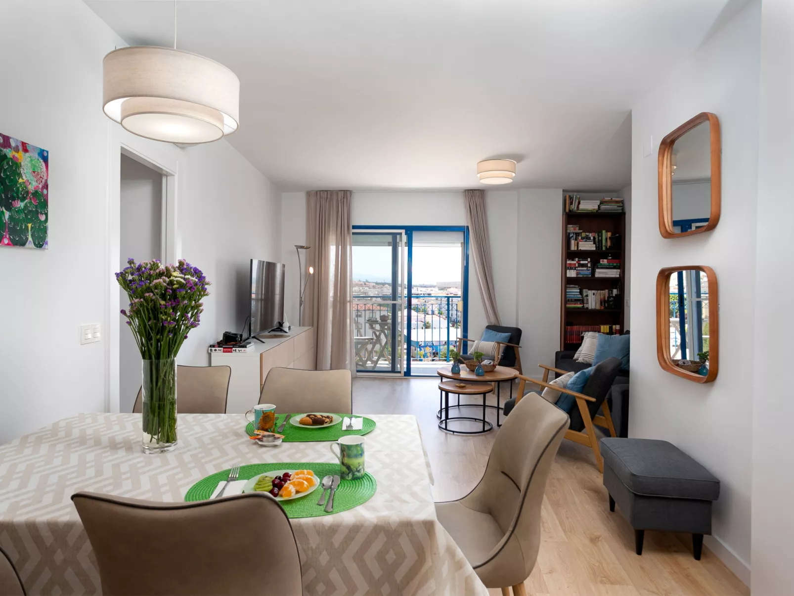 Urban Nest Estepona-Drinnen