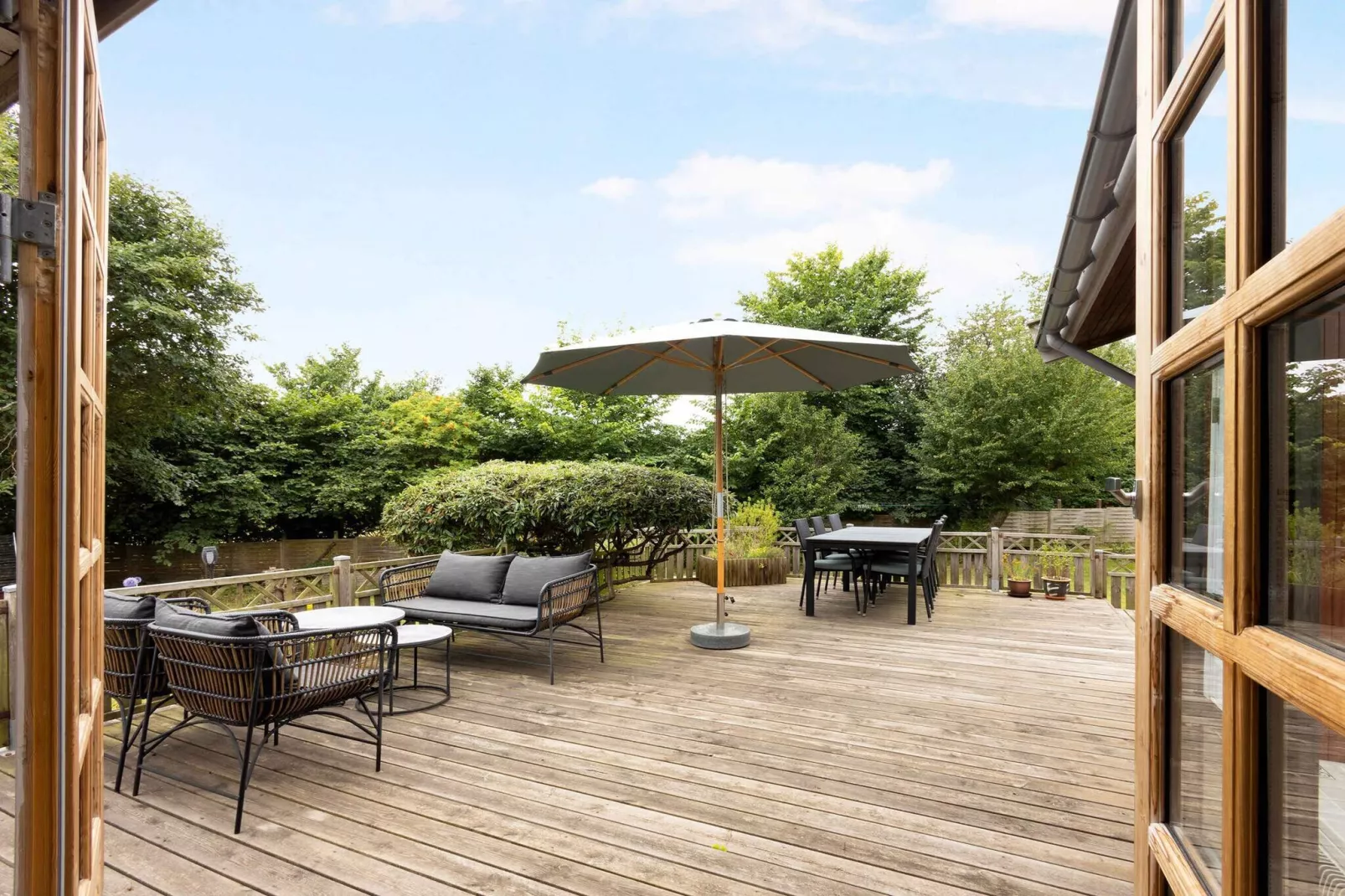 5 Sterne Ferienhaus in Nykøbing Sj-Im Freien