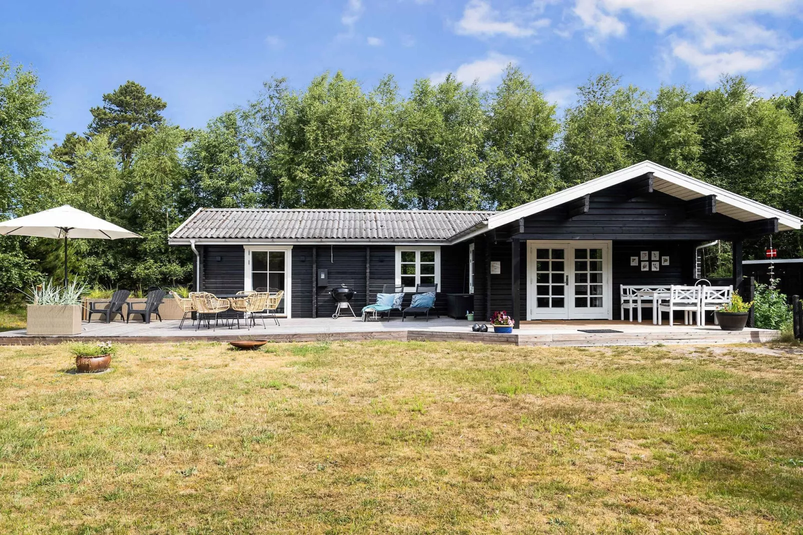 5 Sterne Ferienhaus in Sæby-Im Freien