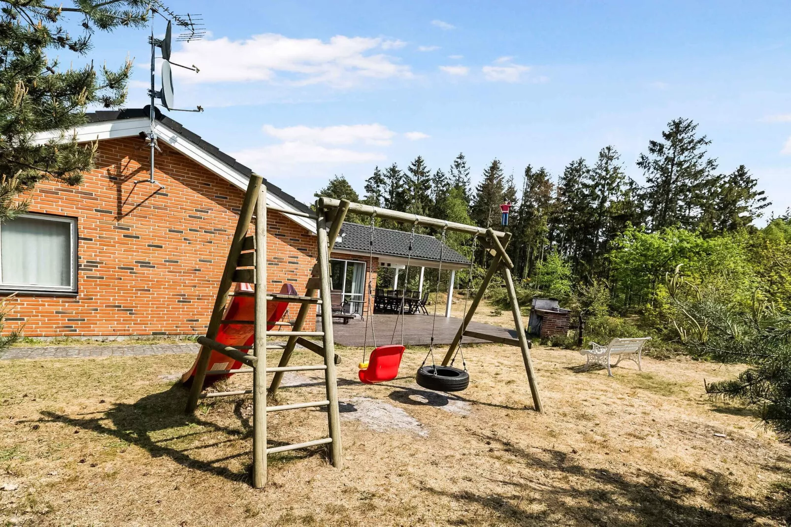 5 Sterne Ferienhaus in Nexø-Im Freien