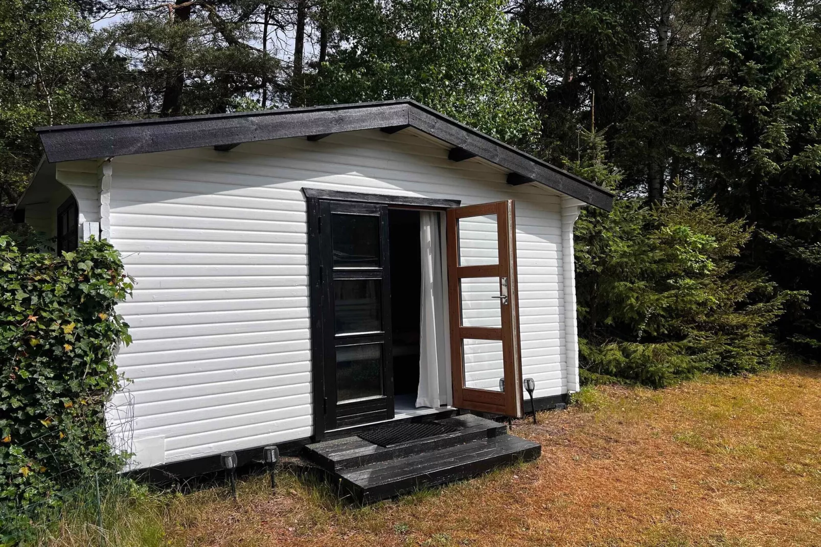 4 Sterne Ferienhaus in Højby-Im Freien