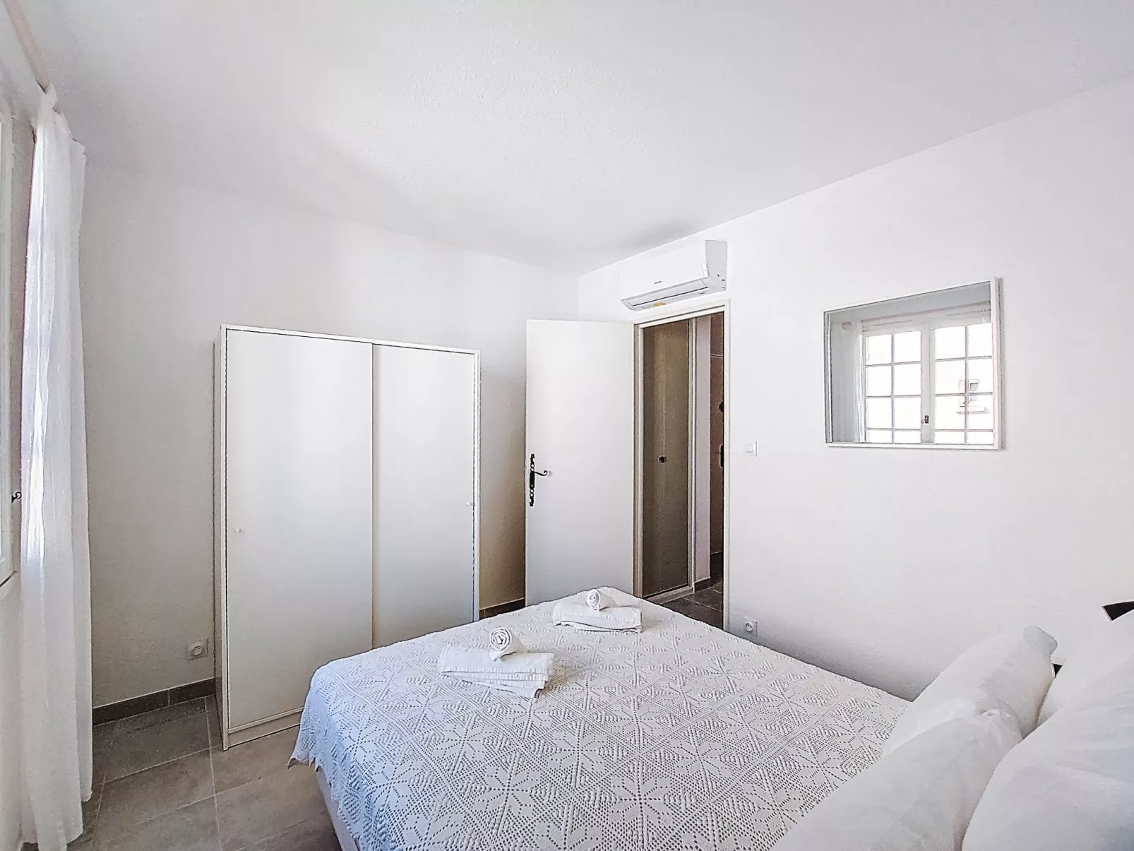 Château de la Madrague-Drinnen