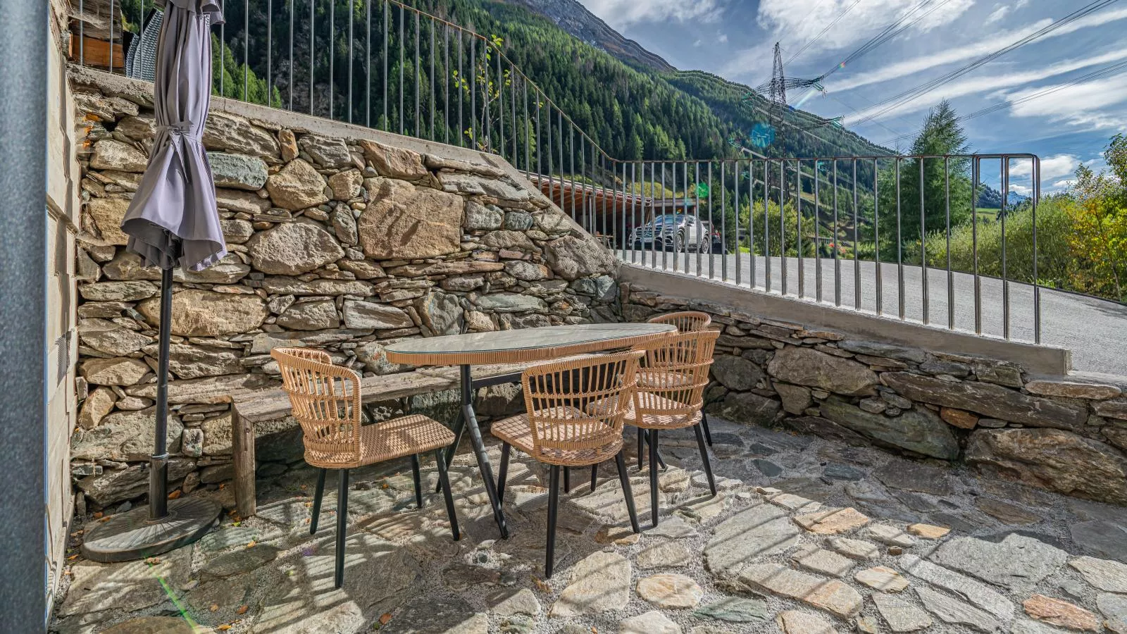 Raneburg 4 Stallhaus-Terrasse/Balkon