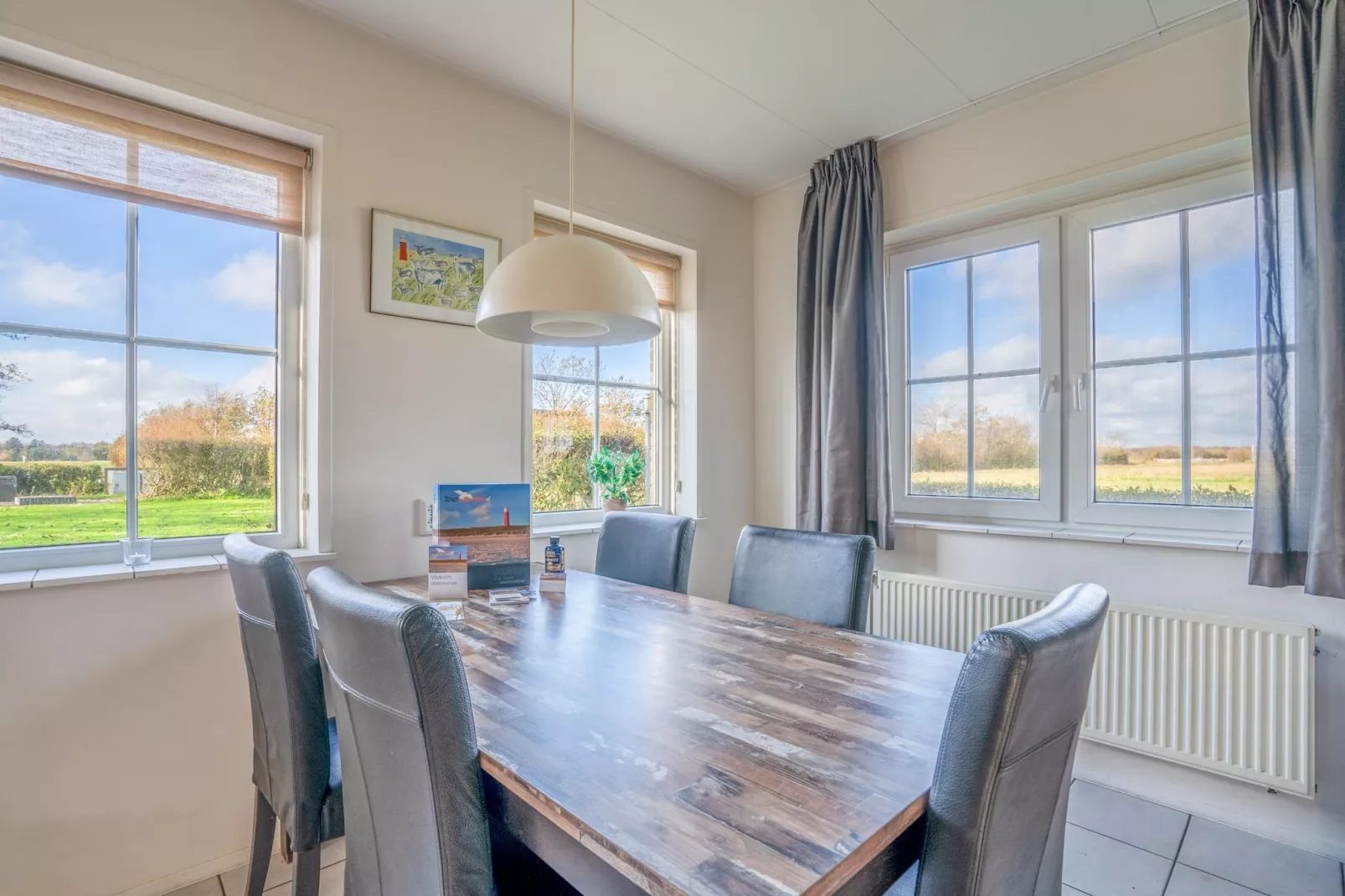 De Annabella 13- De Tjiftjaf-Dining room