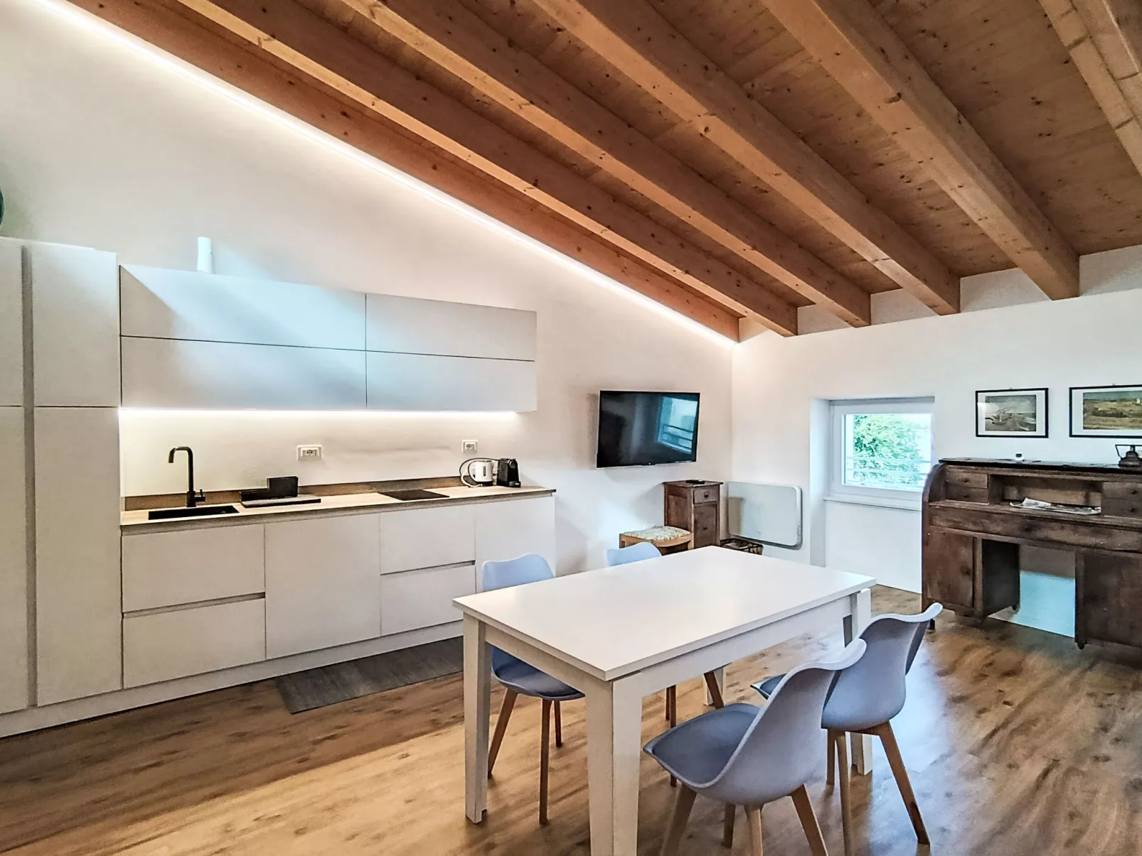 Vista Lago Consolini-Dedans