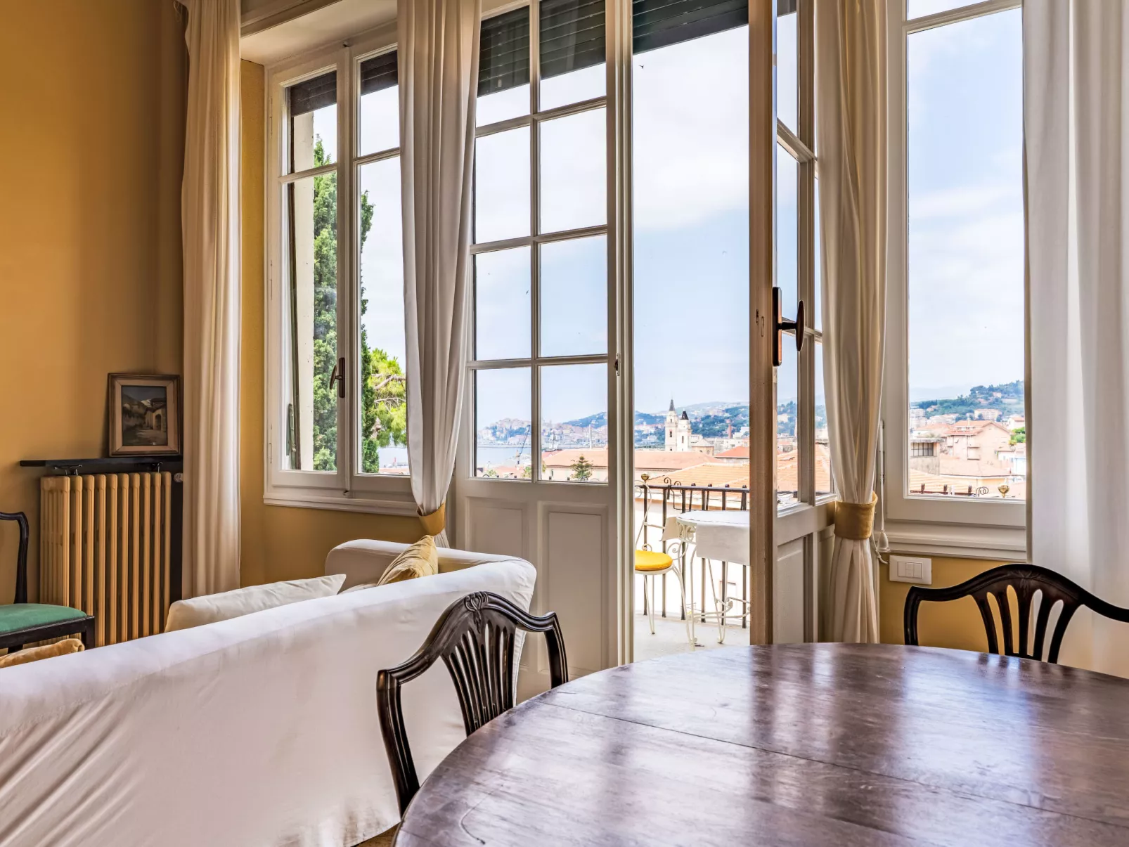 Villa Pinarello-Inside