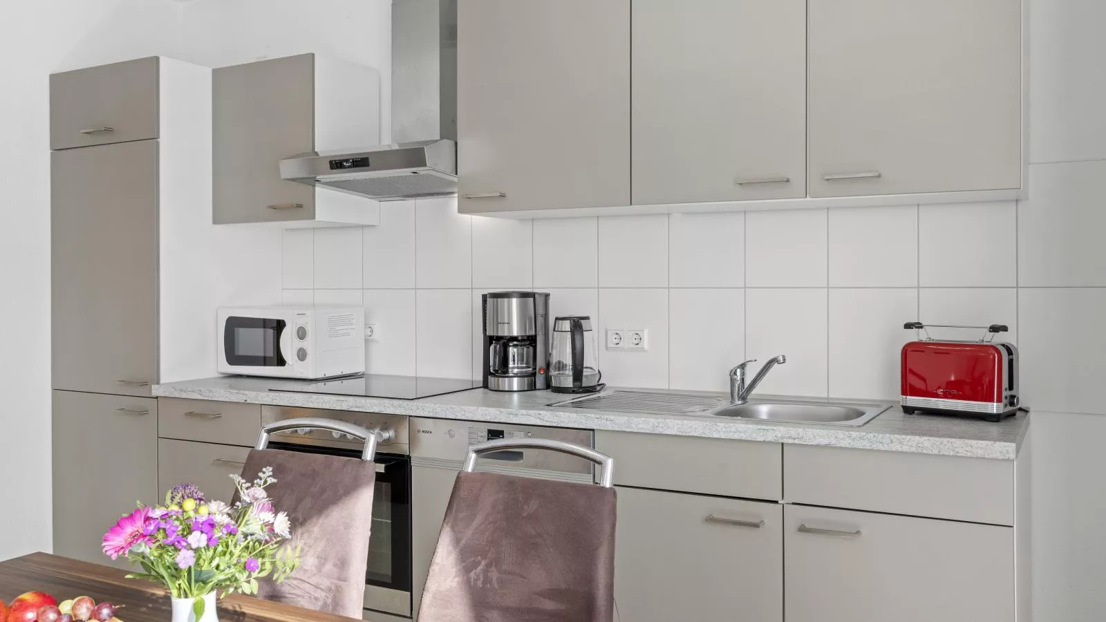 Windflüchter rechts-Küche