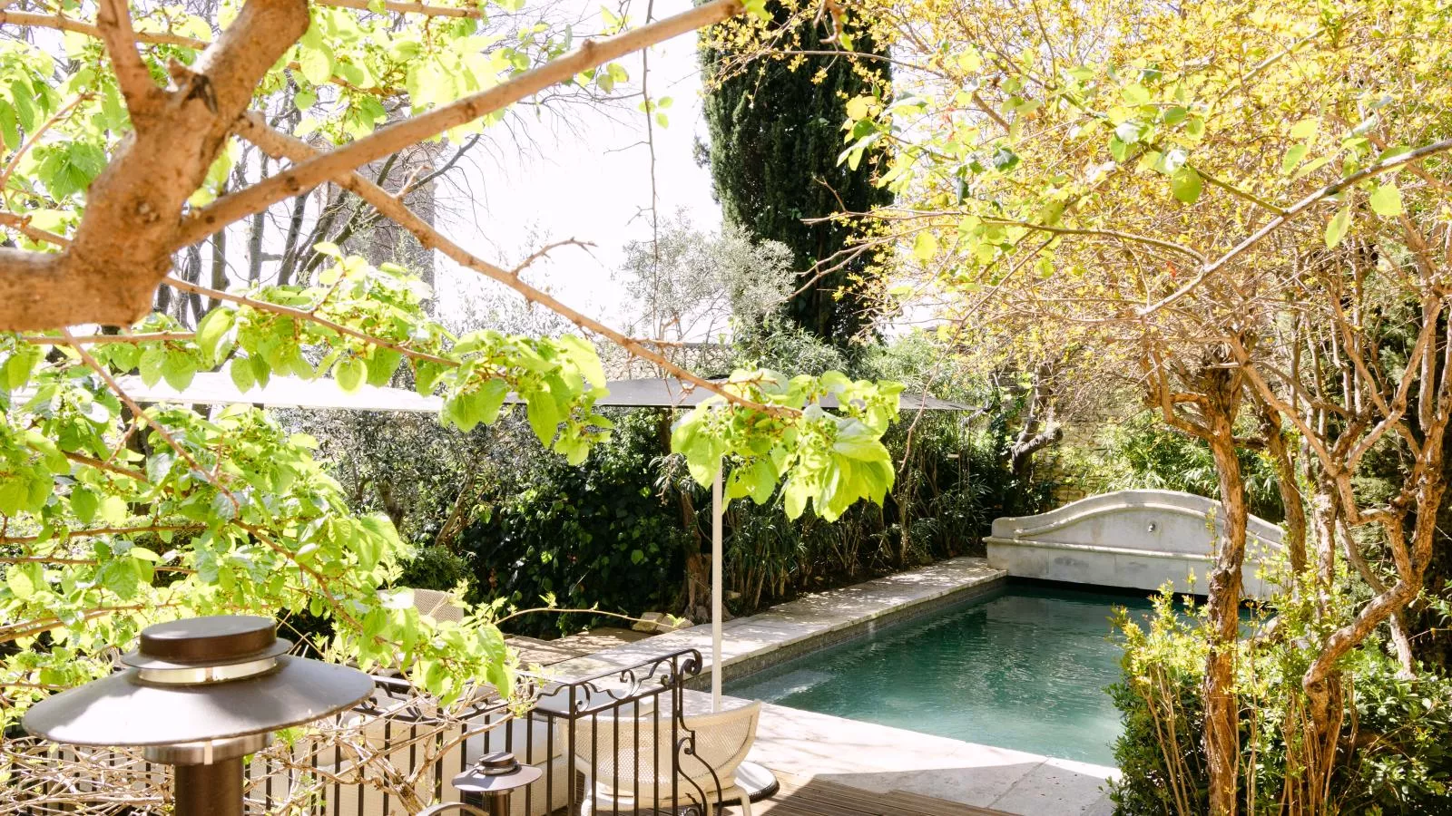 Chateau la Perle-Jardins en été