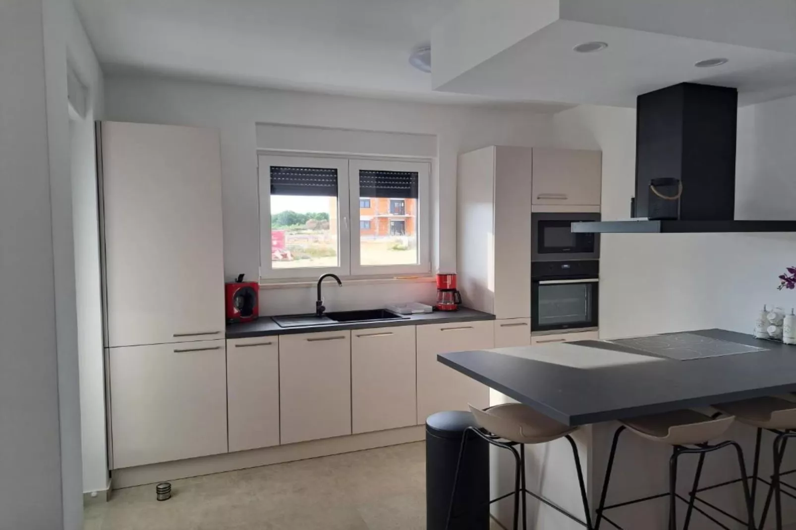 Villa With Pool-Kitchen