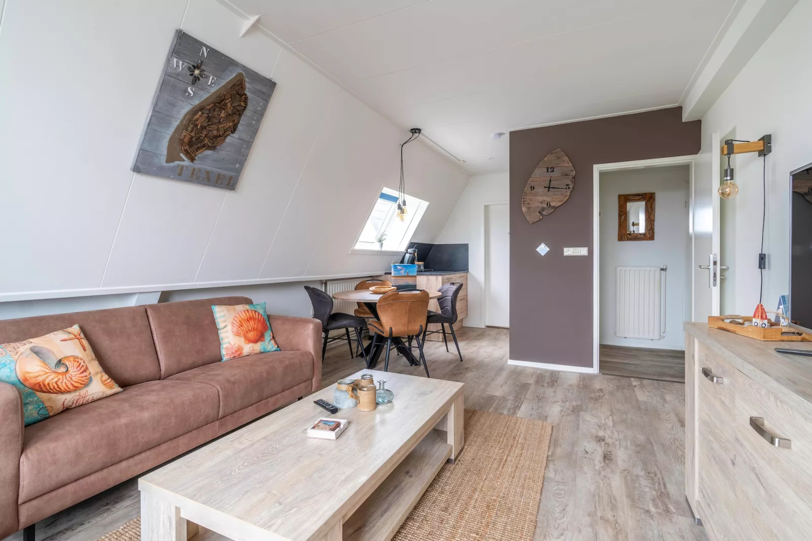 De Anna 224 - Wind-Wohnzimmer