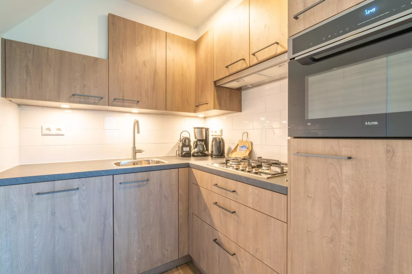 Nieuwlanderweg 77-Kitchen