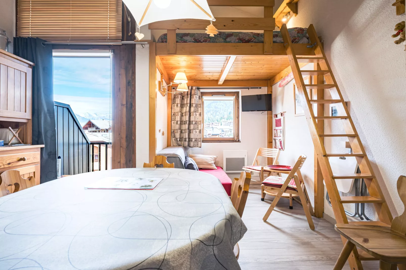 Grand Horizon 1 N°403 - 2P8-Salle à manger