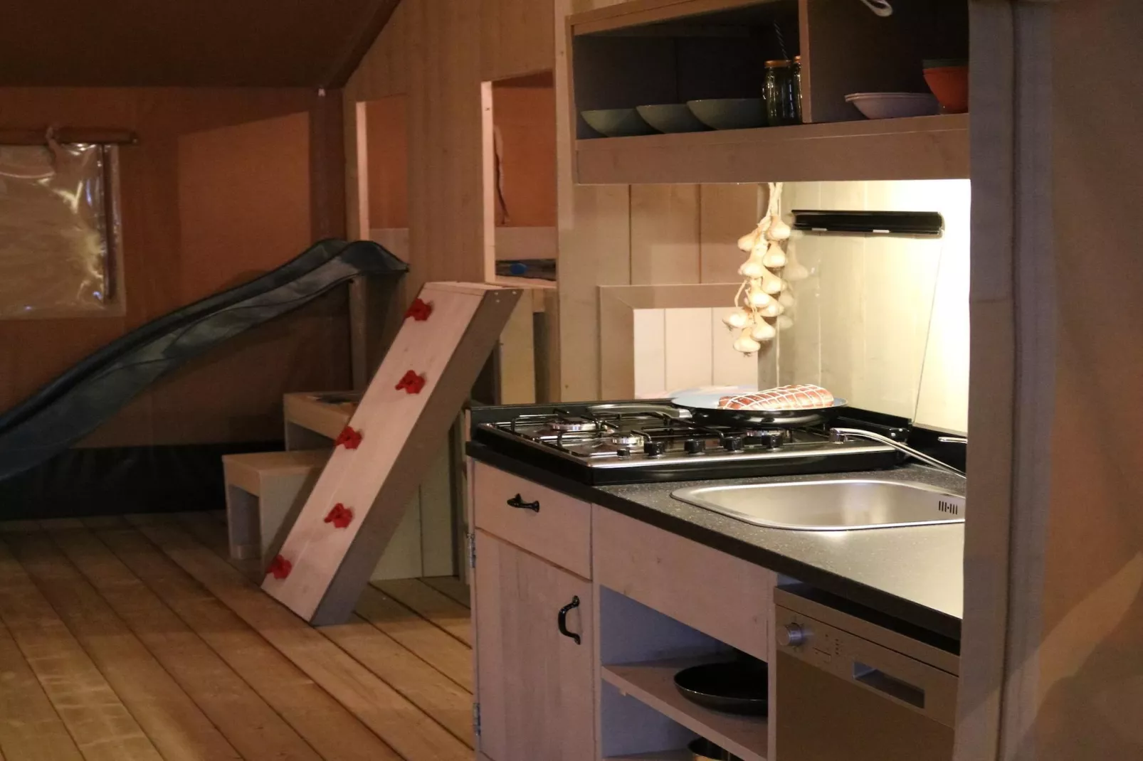 Safari tent l 7 persoons-Cuisine