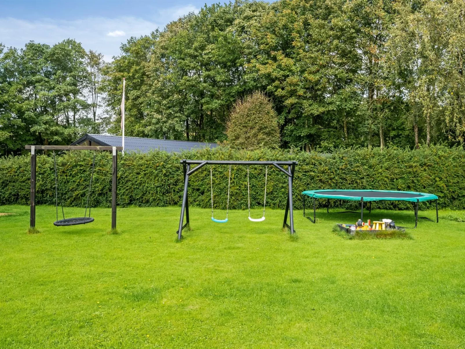 "Vilhelm" - 10km from the sea-Outside