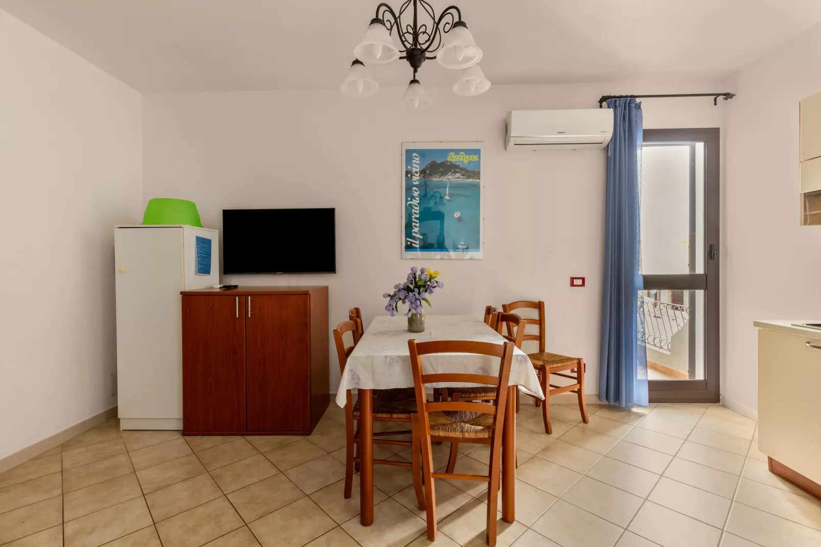 BILO 3 LA CIACCIA-Living room