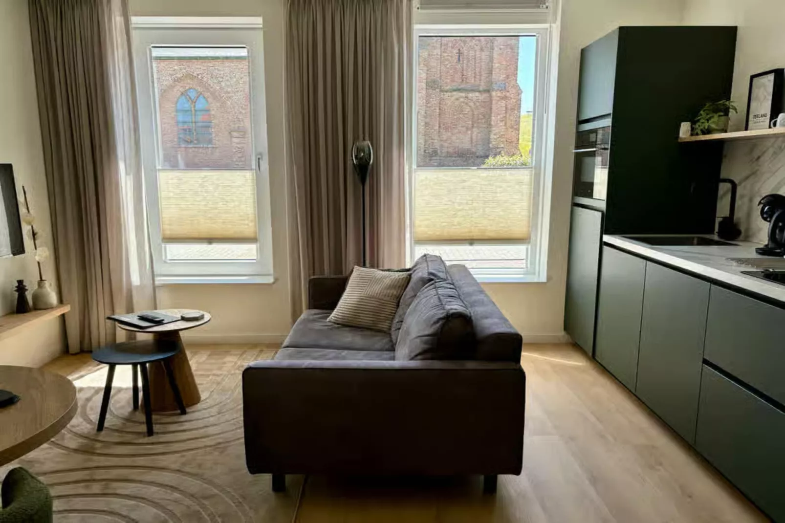 Plein 40 Lodge 9 - New-Salon