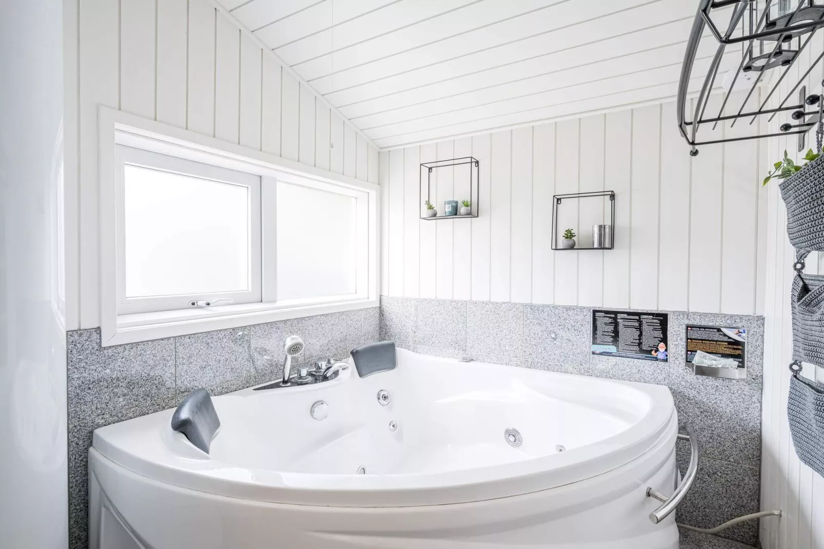 Maison de vacances pour 6 a Henne-Spa