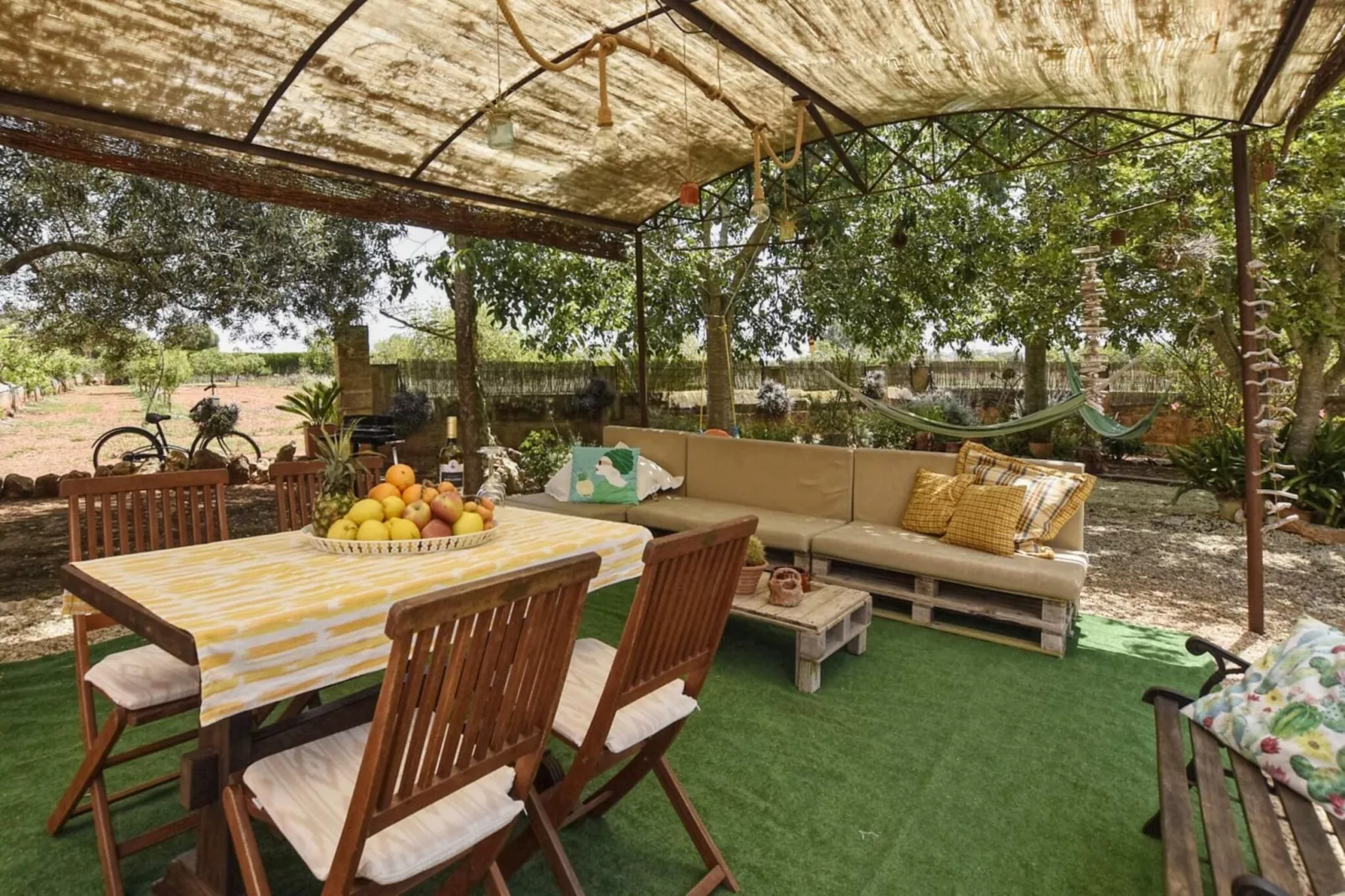 Montserrat-Terrace balcony