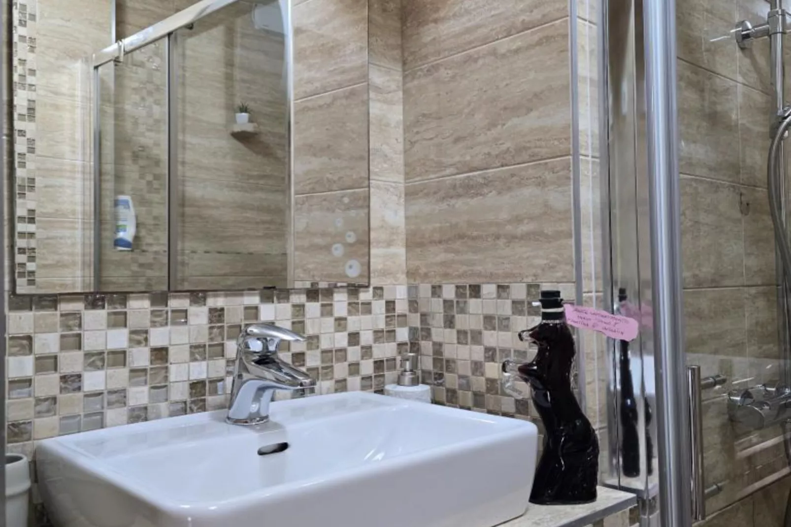 Studio apartment Angir Martina-Badezimmer