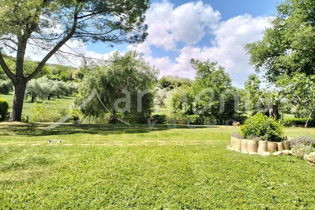 561526-Nicht zugeordnet