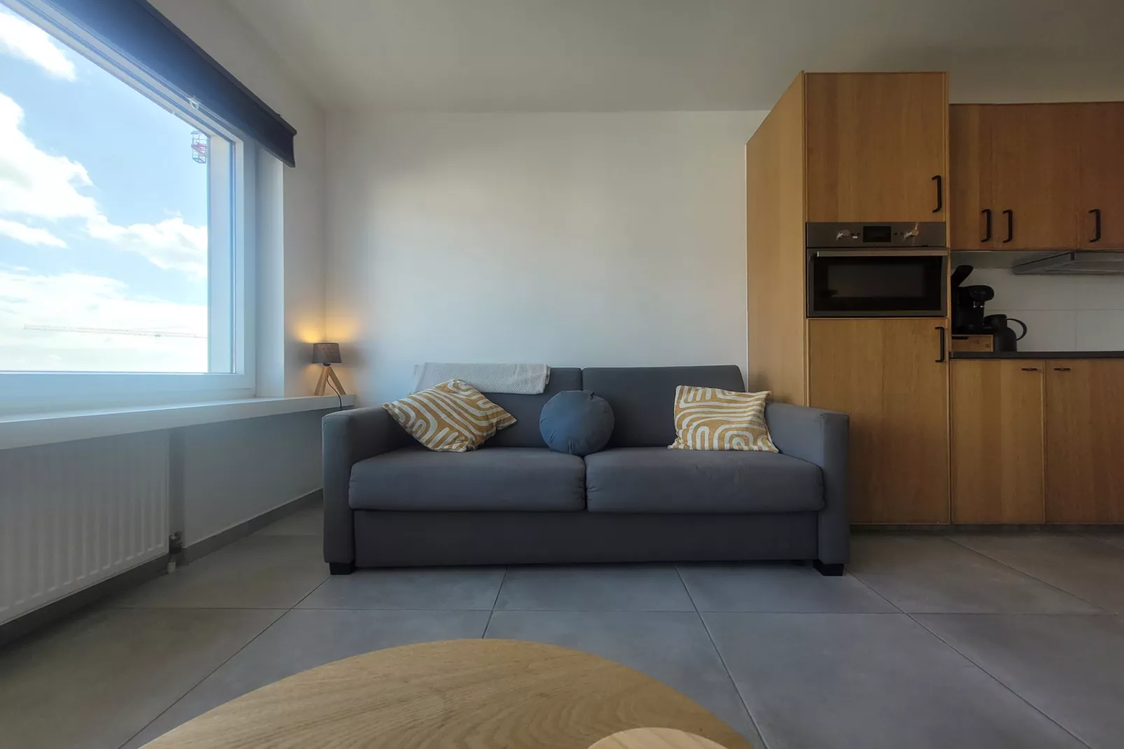 BINNY 0504-Living room