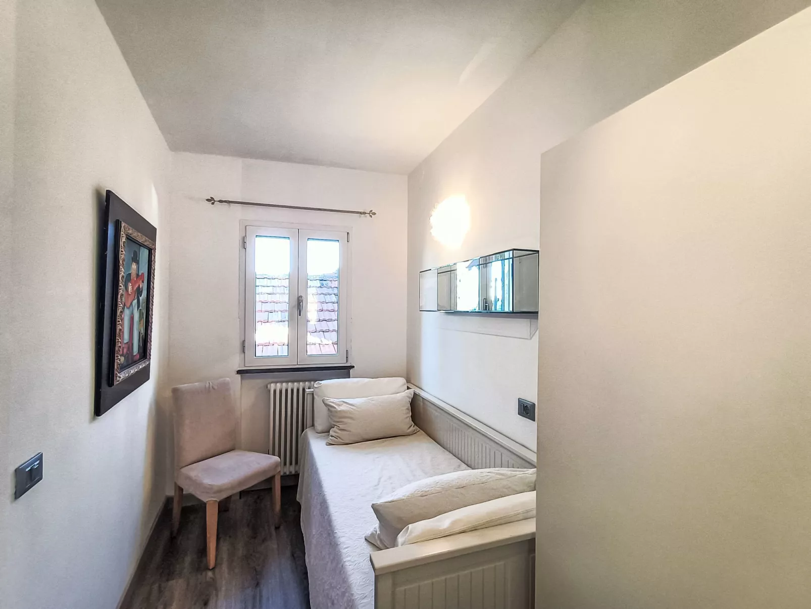 Terrazza con glicine-Drinnen