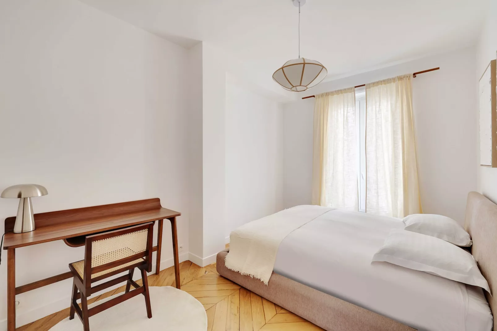 EM-56-LENOIR-Untagged