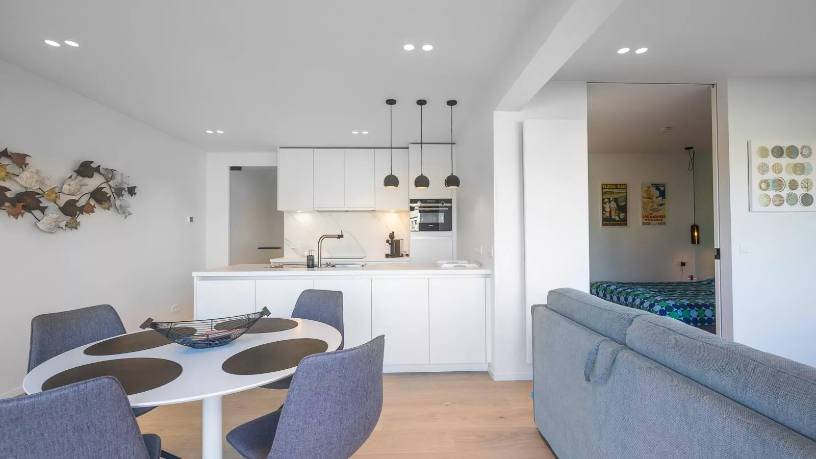 Wimbledon Westende - 0306-Living room