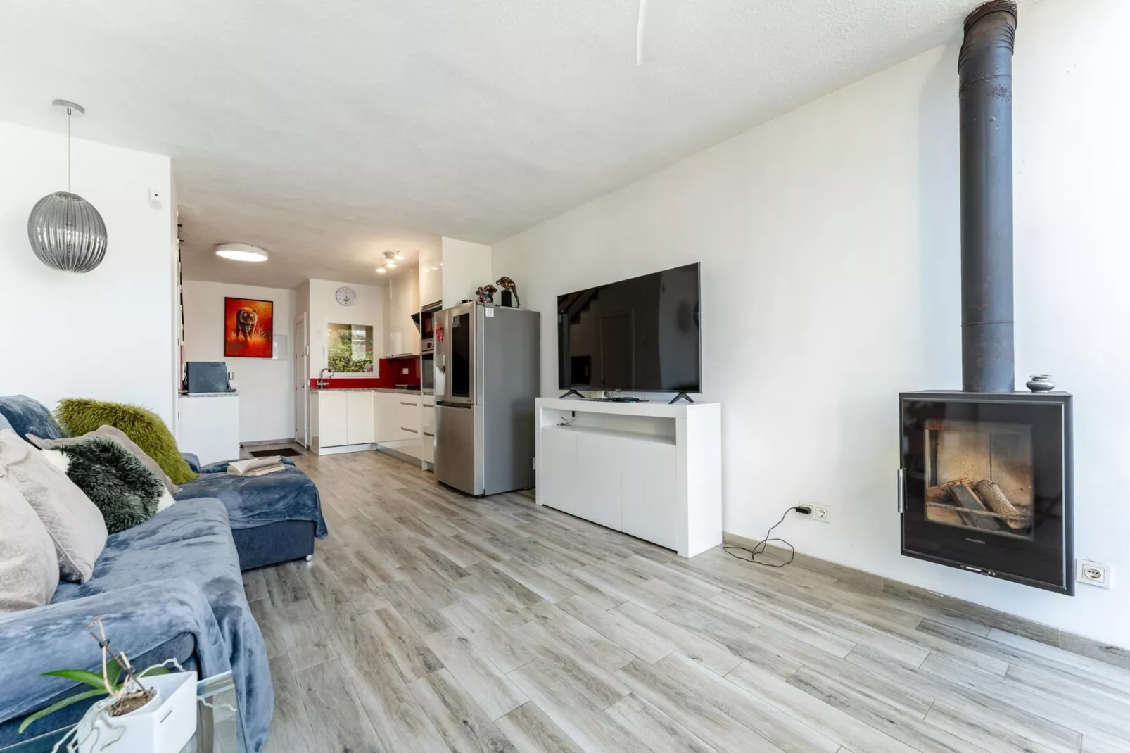 CT 400 - Faro's Beachfront House in Calahonda-Living room