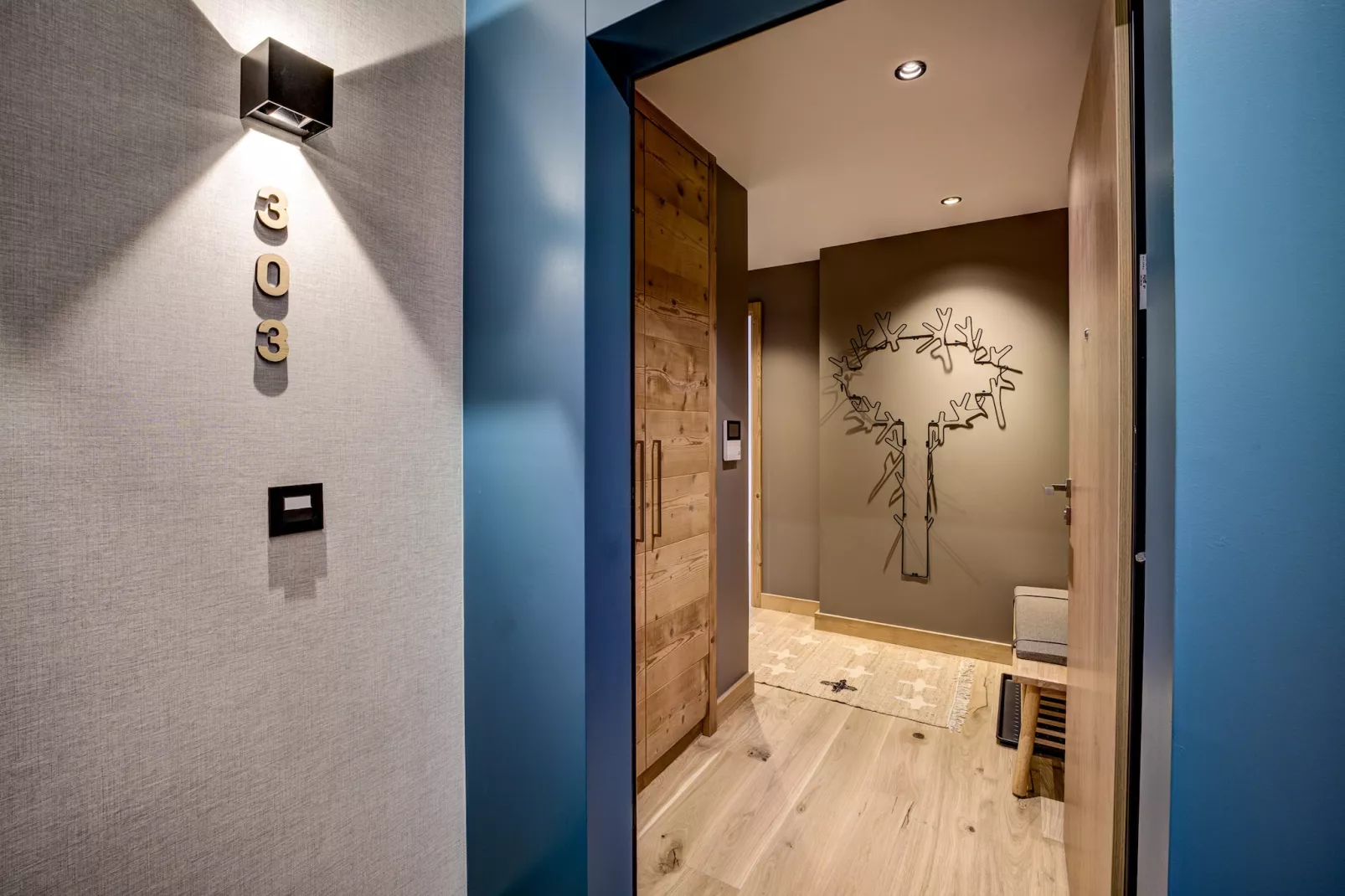 Blanc Mont Blanc 303-Empfangshalle