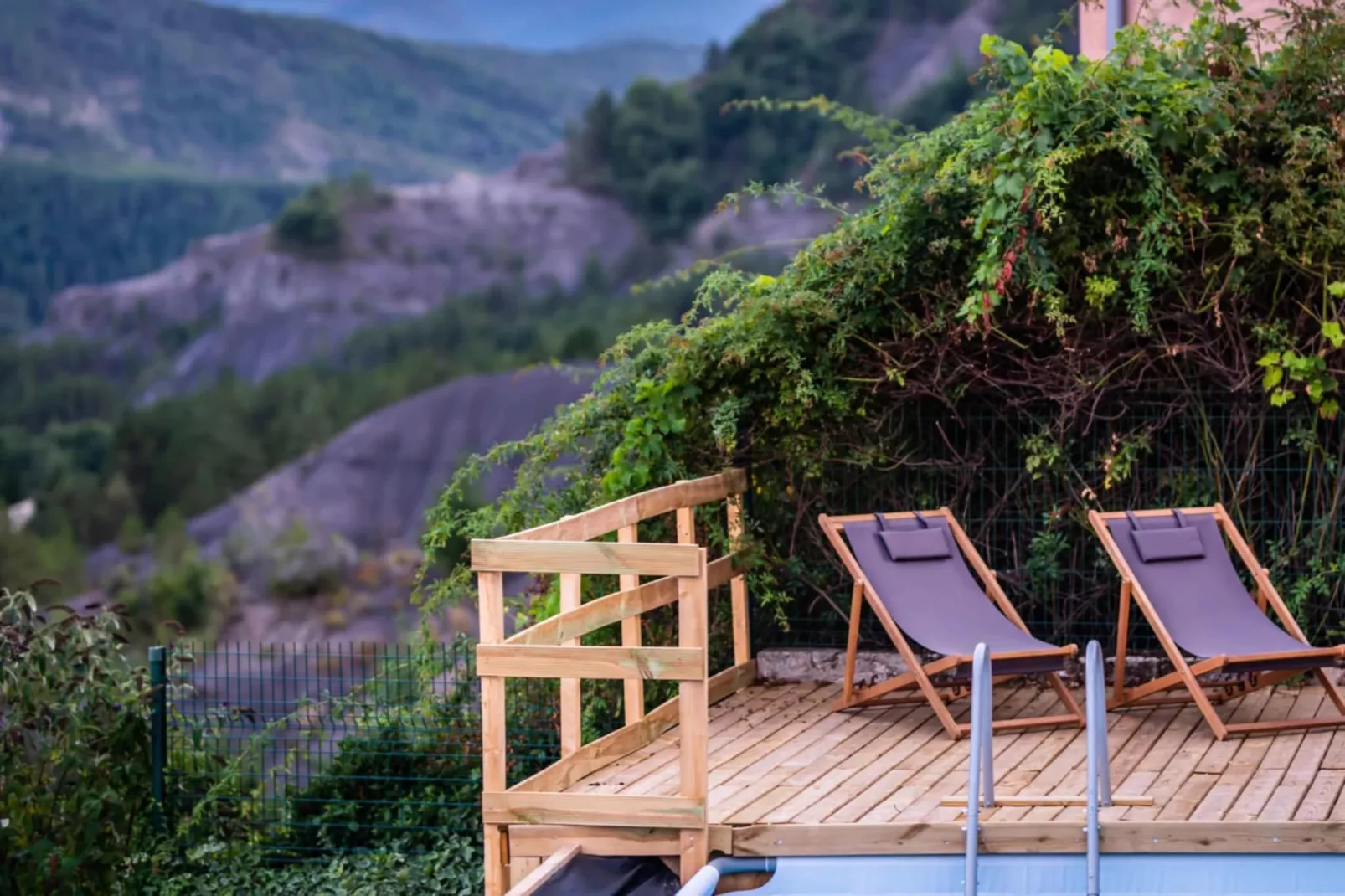 Barre des Dourbes-Terrasse/Balkon