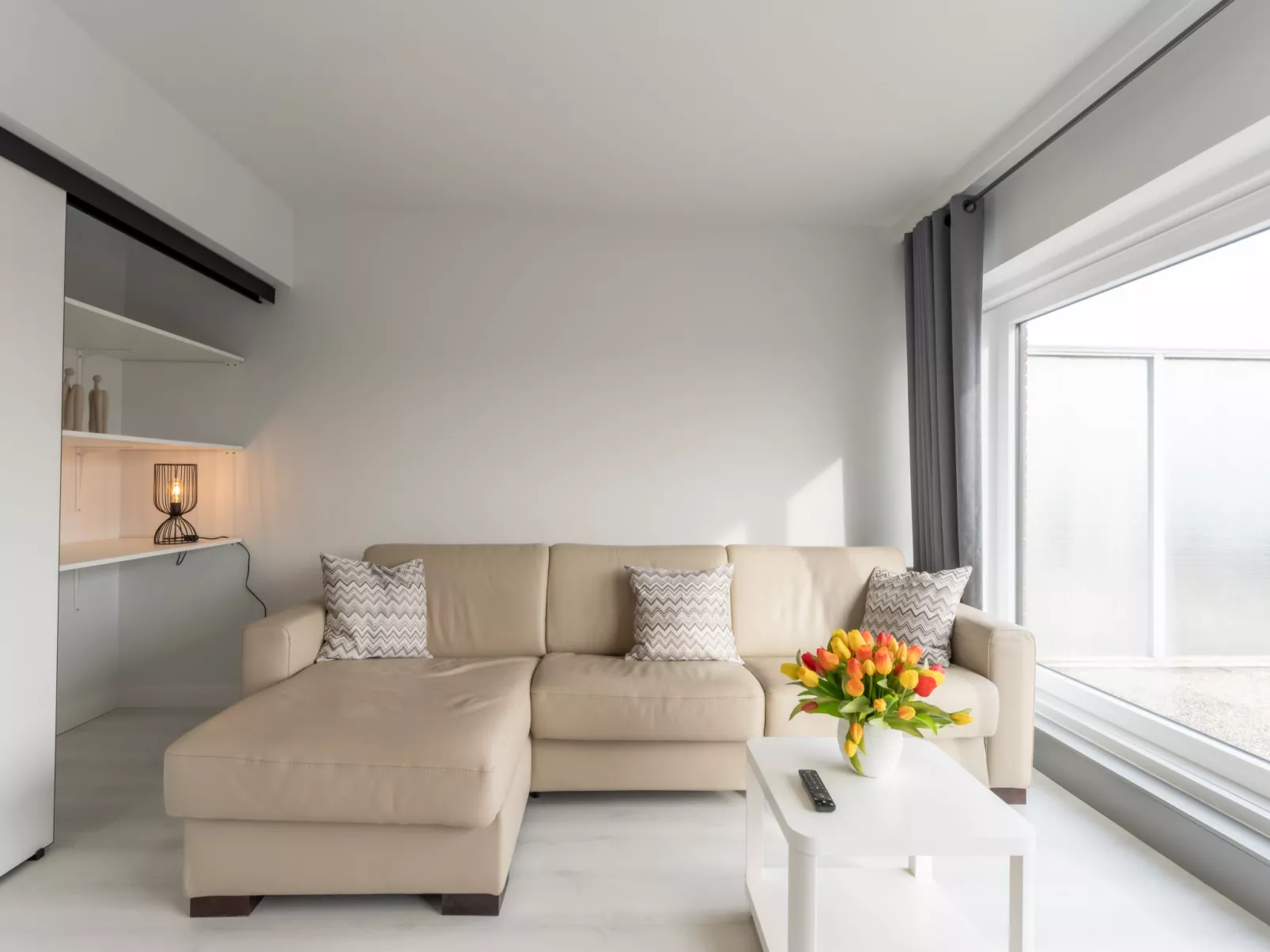 Ter Linde with two terraces-Drinnen