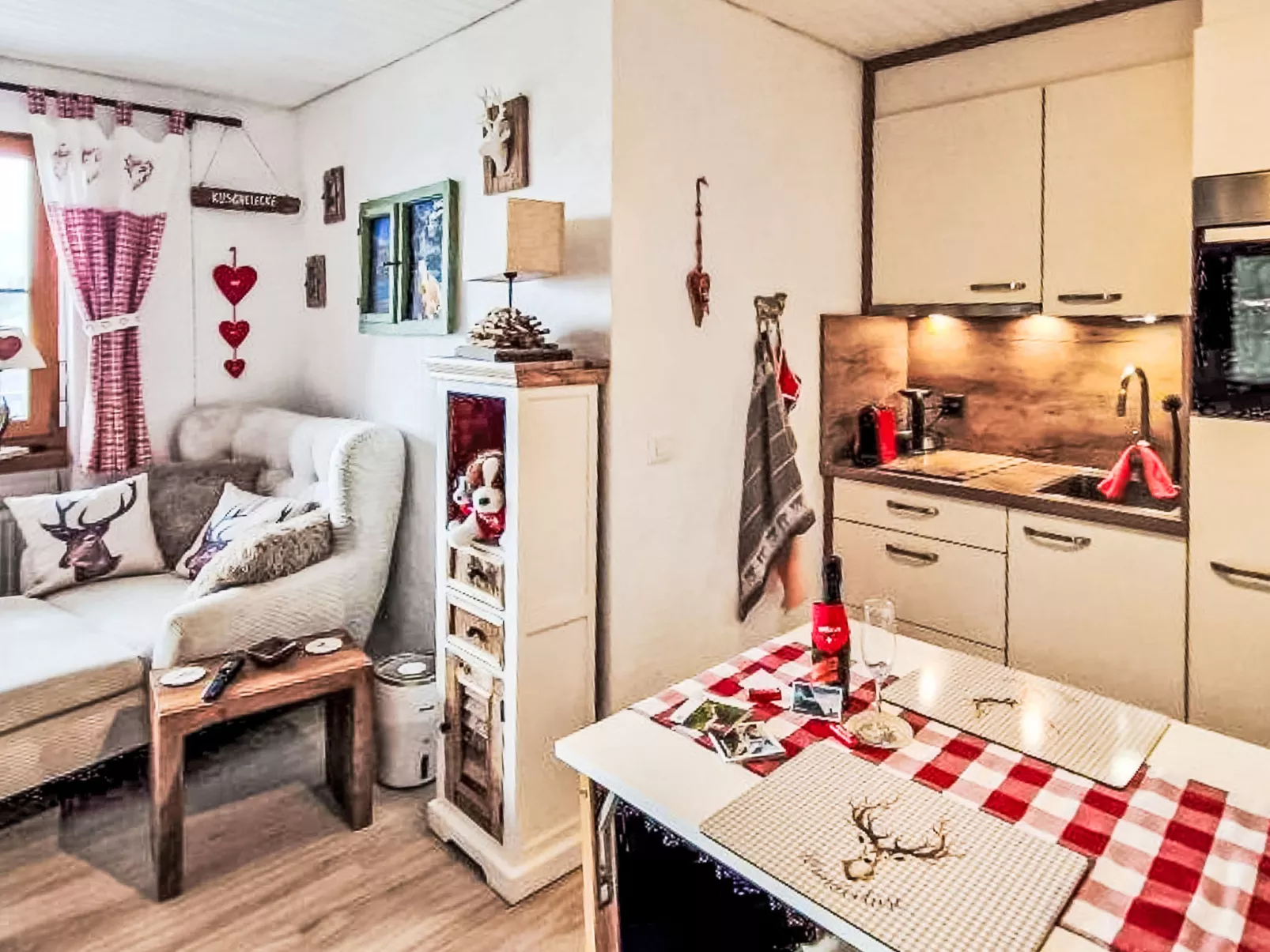 La Siala Apt.34-Drinnen