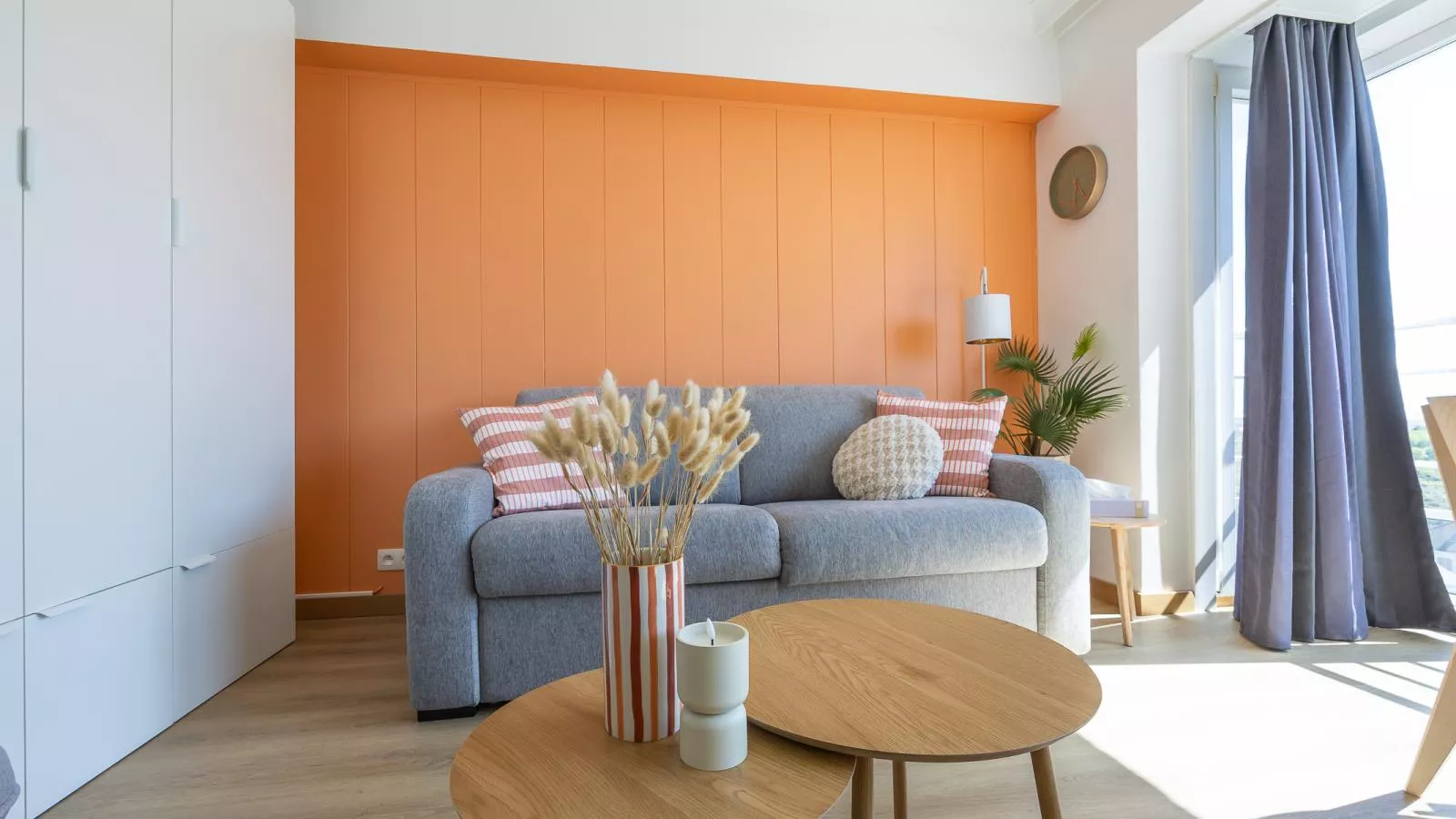 Carla - 0801B-Living room