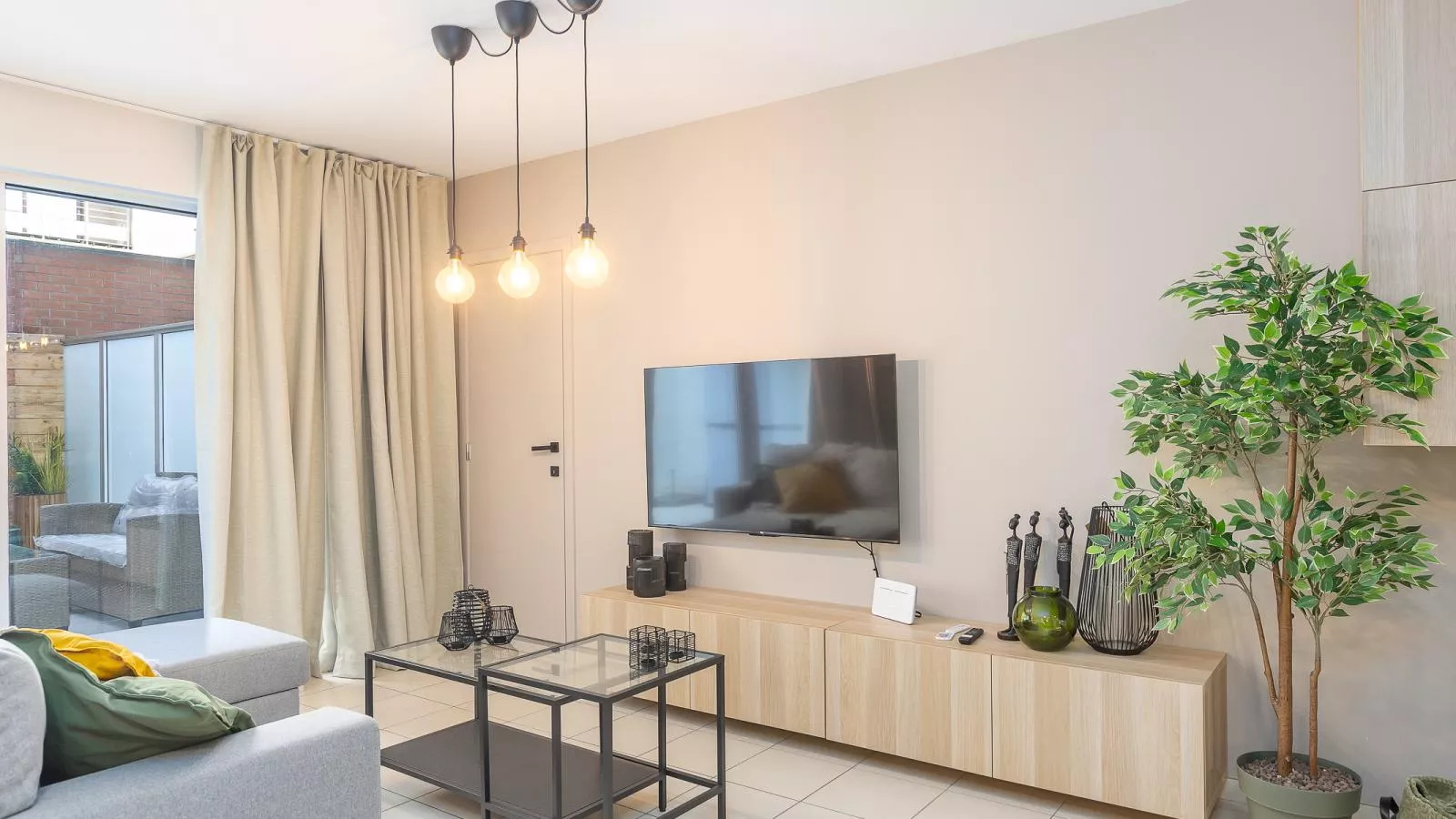 Virgo  - 0001-Living room