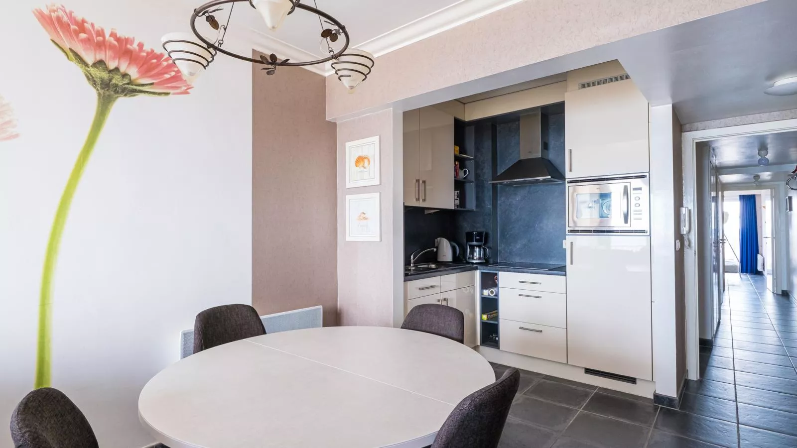 Stella - 0701 -Living room