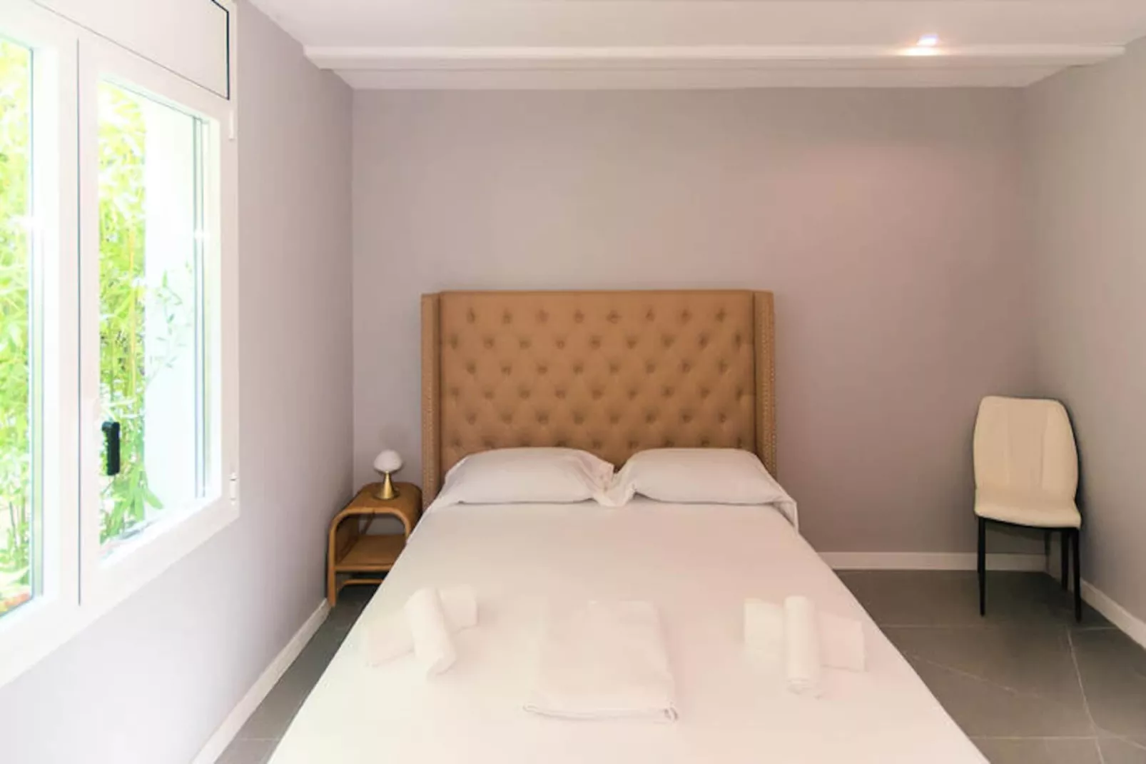 Maison à Roses-Untagged