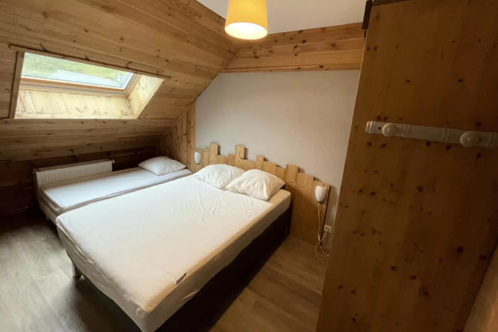Appartements à Albepierre Bredons - Untagged