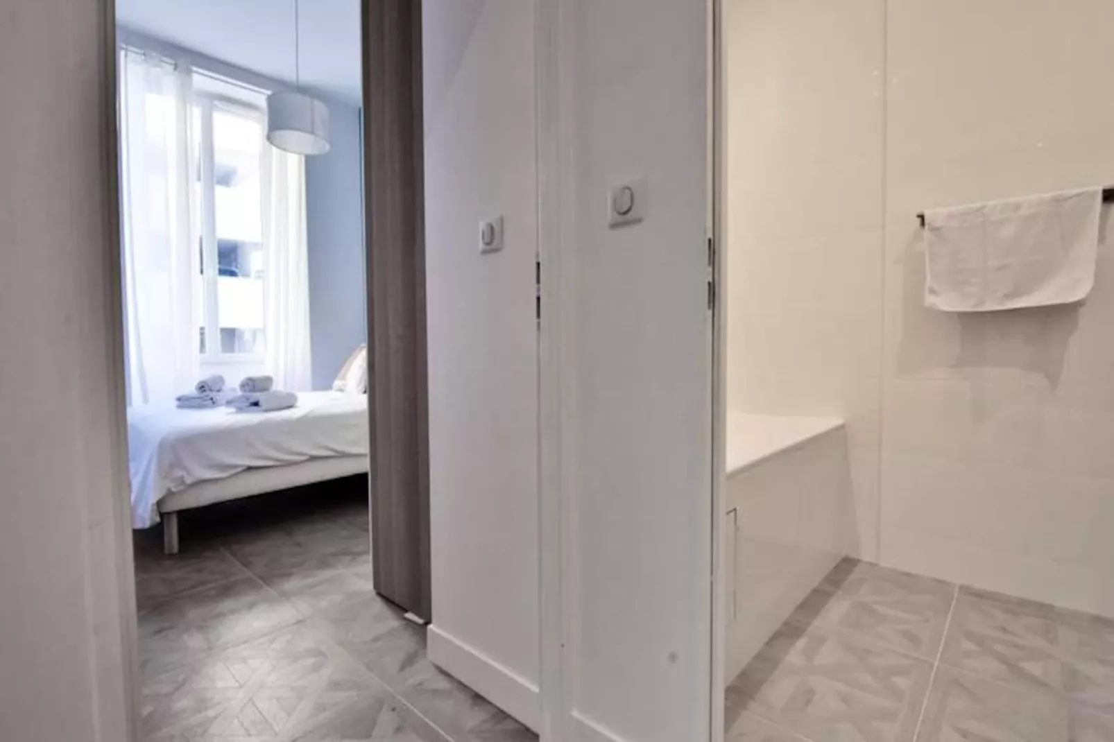 Résidence 4p Moderne En Centre-ville, 5min Palais & Plages !-Non tagué