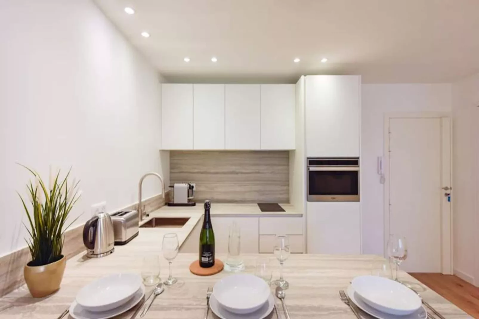 Résidence 2p De Standing &agrave; 100m Du Palais-Nicht zugeordnet