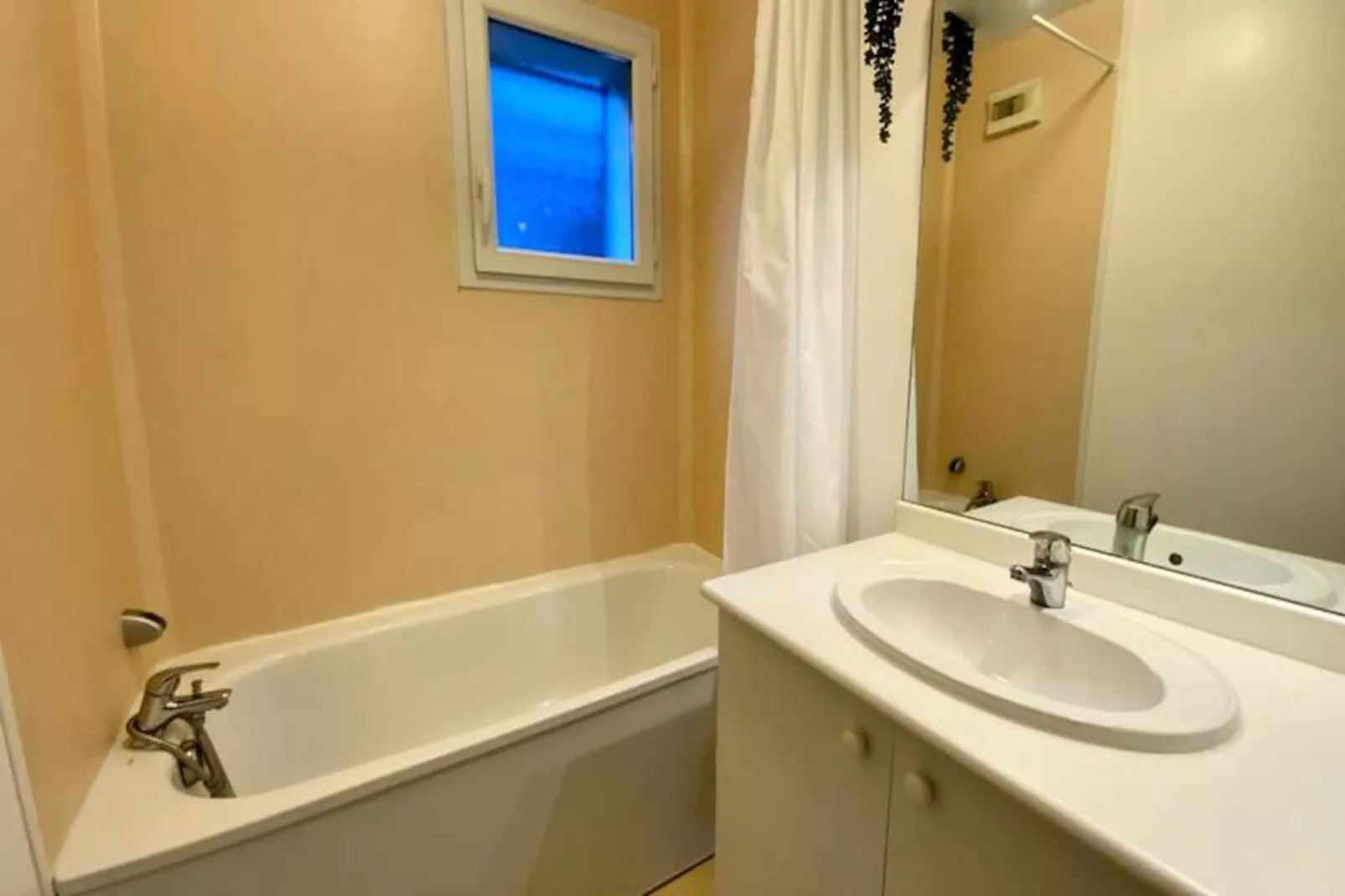 Résidence Les Na&iuml;ades G36 - 2 Chambres Pour 5 Personnes !-Non tagué