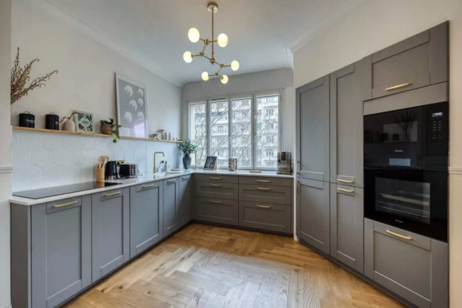 | The Precious 💎 Paul Mistral-Nicht zugeordnet