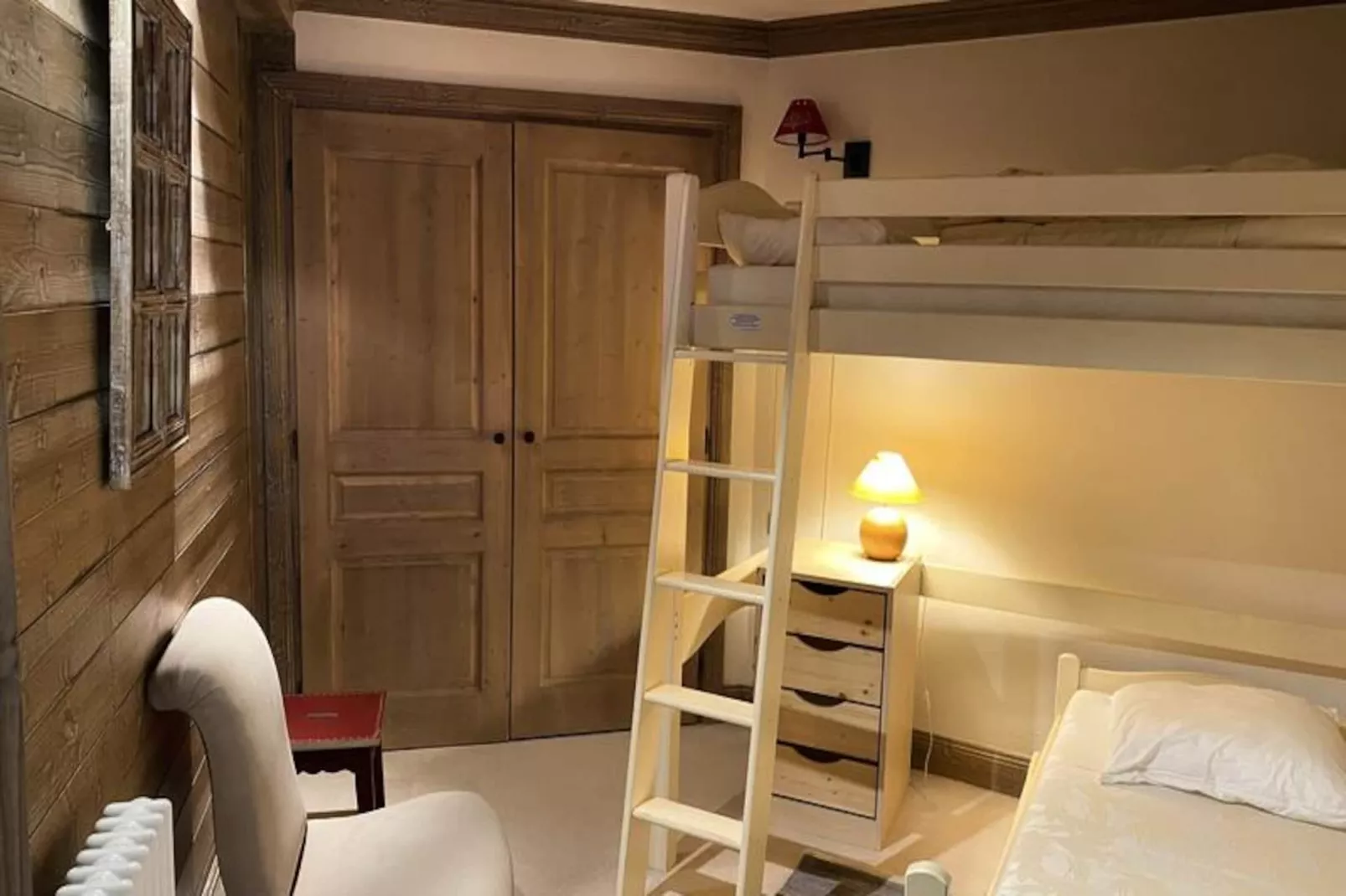 Résidence Roche De Fours-Nicht zugeordnet