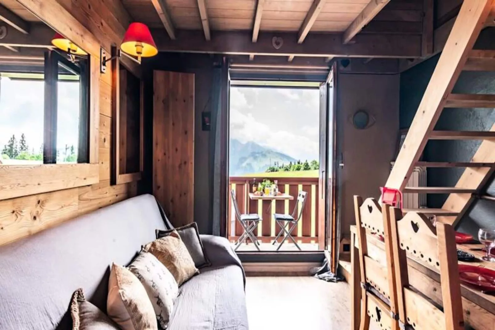 Slow Chalet Montblanc Soleil Sur Les Pistes Ascenseur Balcon, Vue, Parking-Untagged
