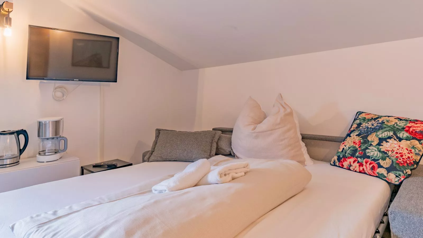 Tirola Stadl Vroni-Bedroom