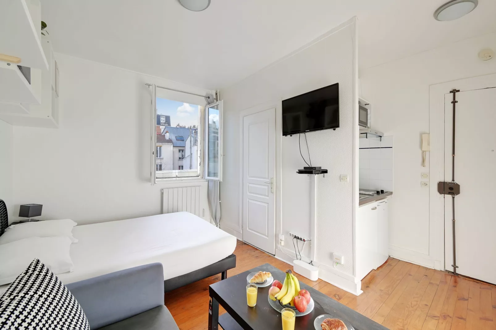 FT-18-CARTON-Untagged